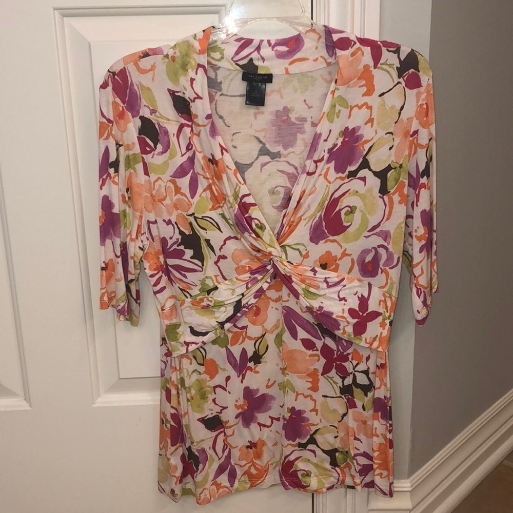 Ann Taylor floral shirt size medium